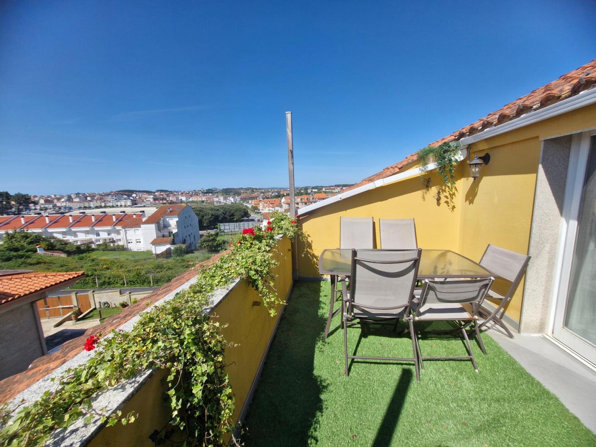 Bonito apartamento en la playa Sanxenxo Exterior foto